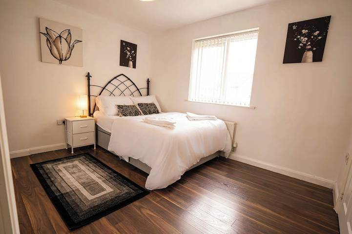 Hot Tub | 5Br | Luxury Coventry Retreat in Coventry, Birmingham e dintorni