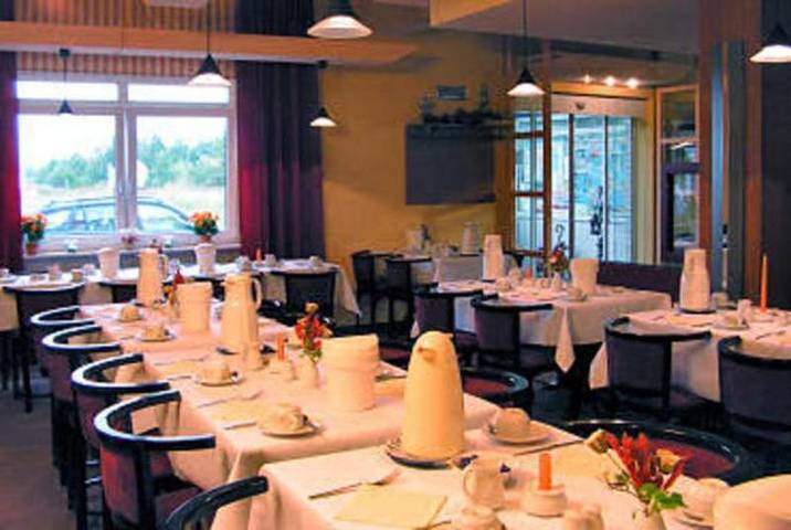Hotel für 4 Personen, mit Garten in Sassnitz - 3