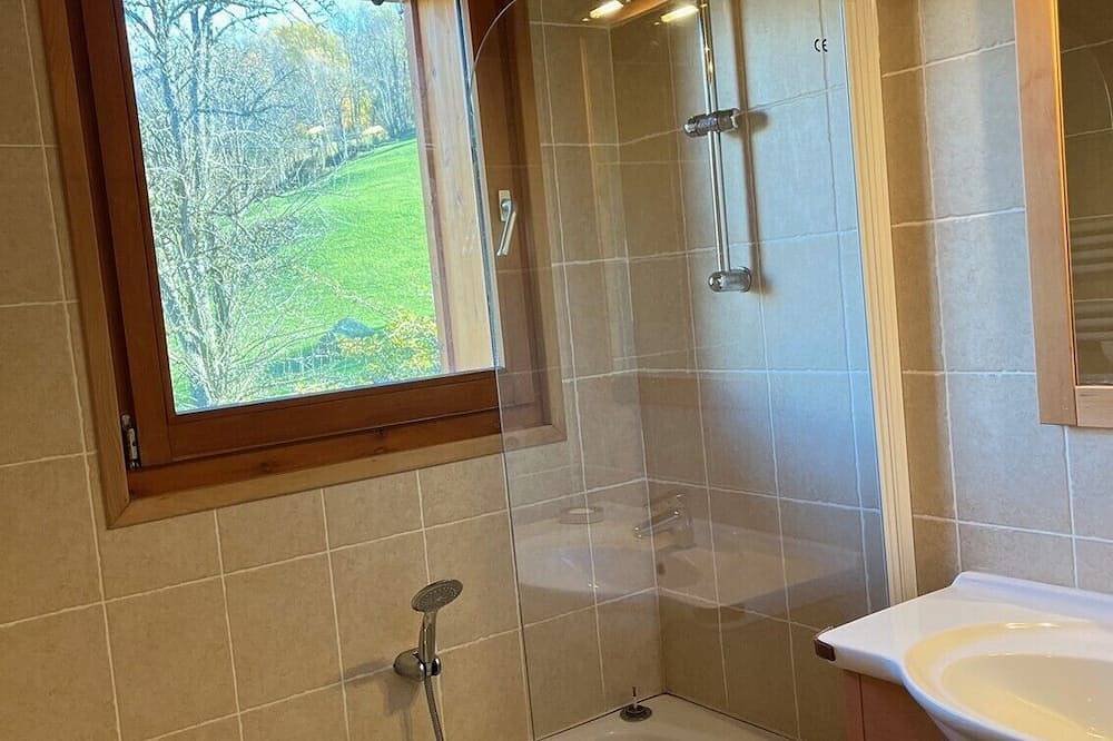 Appartement entier, Chalet 8 personnes- Secteur St Gervais/Megeve- in Domancy, Pays du Mont-Blanc