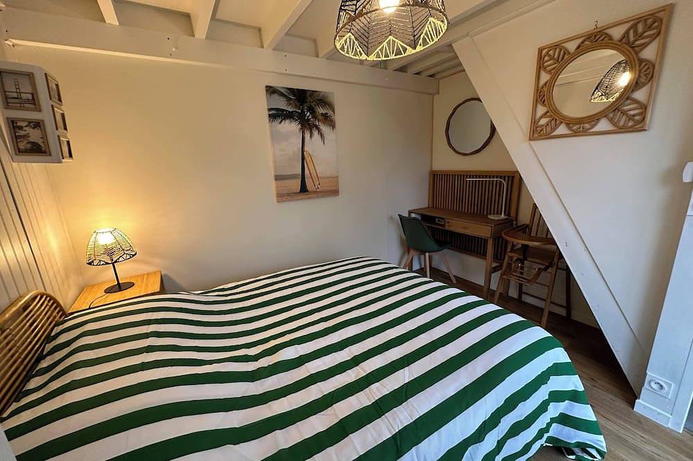 Maison Bois 80 m de la Mer, Plages du Débarquement in Asnelles, Côte de Nacre