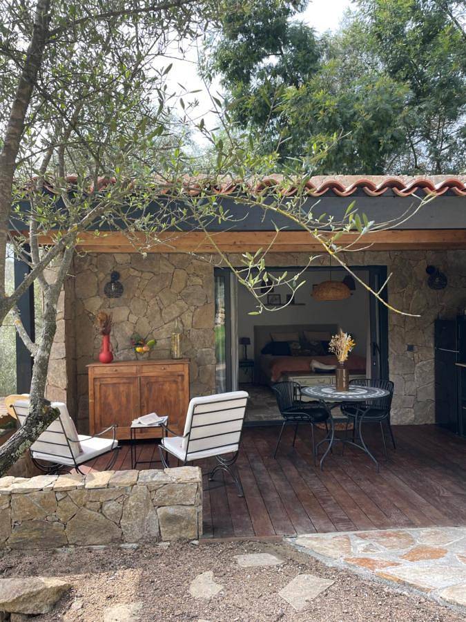 Maison d’hôte pour 2 personnes, avec piscine ainsi que jacuzzi et jardin en Corse