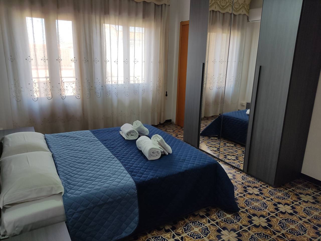 Entire apartment, Eleonora d'Arborea in Nurachi, Stagno di Càbras