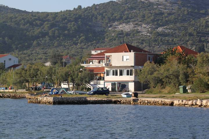 Ganze Wohnung, Studio Appartement am Strand Mrljane (Pasman) As-319-a in Nevidane, Pasman