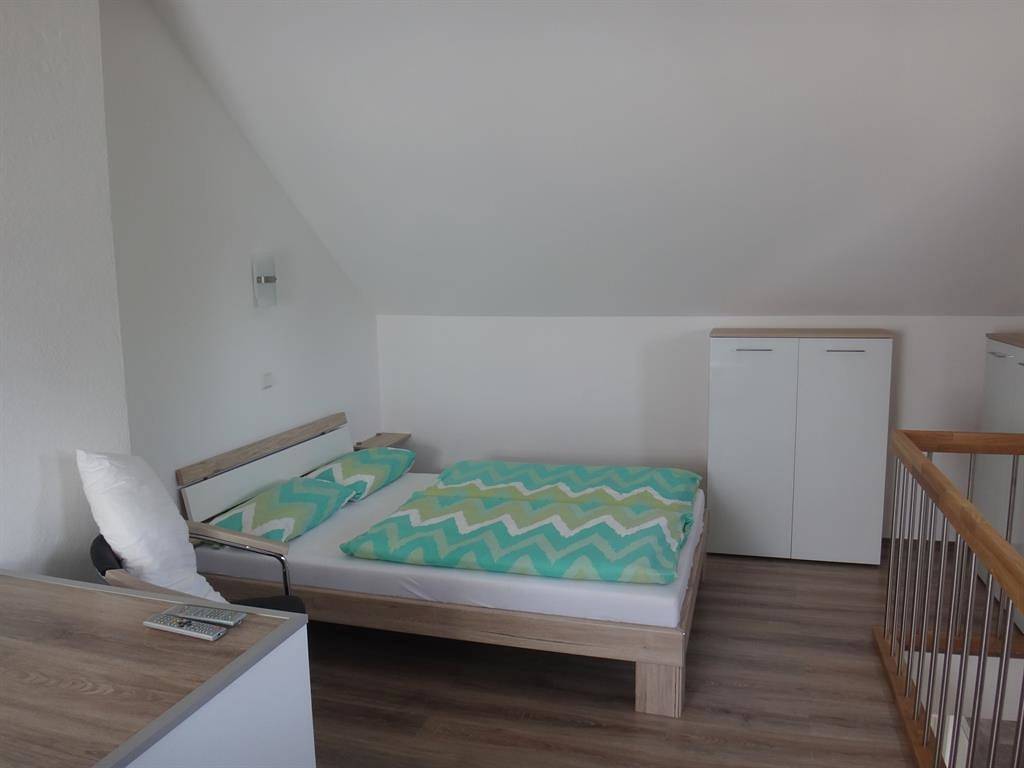 Ganze Ferienwohnung, 2-Bett-Studio Dusche/Wc, 1 Schlafraum in Trierweiler, Landkreis Trier-Saarburg