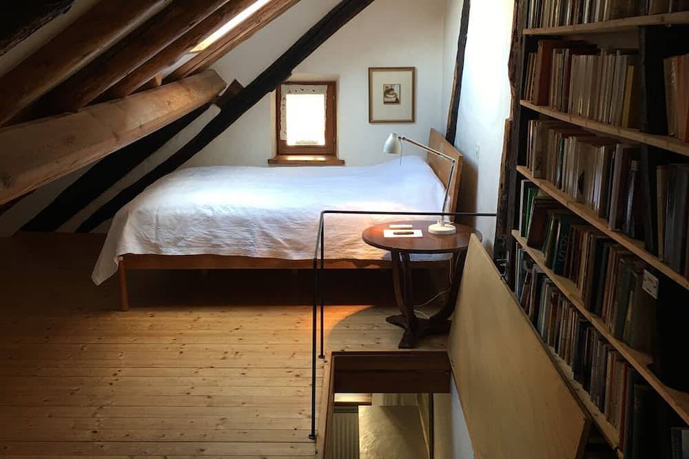 Cosy home with fully equipped kitchen in the Swiss Alps in Faido, Lepontinische Alpen