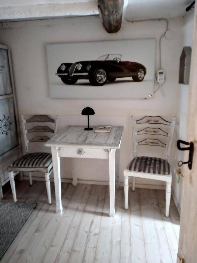 Ganze Wohnung, One-Bedroom Apartment in Rinteln, Landkreis Schaumburg