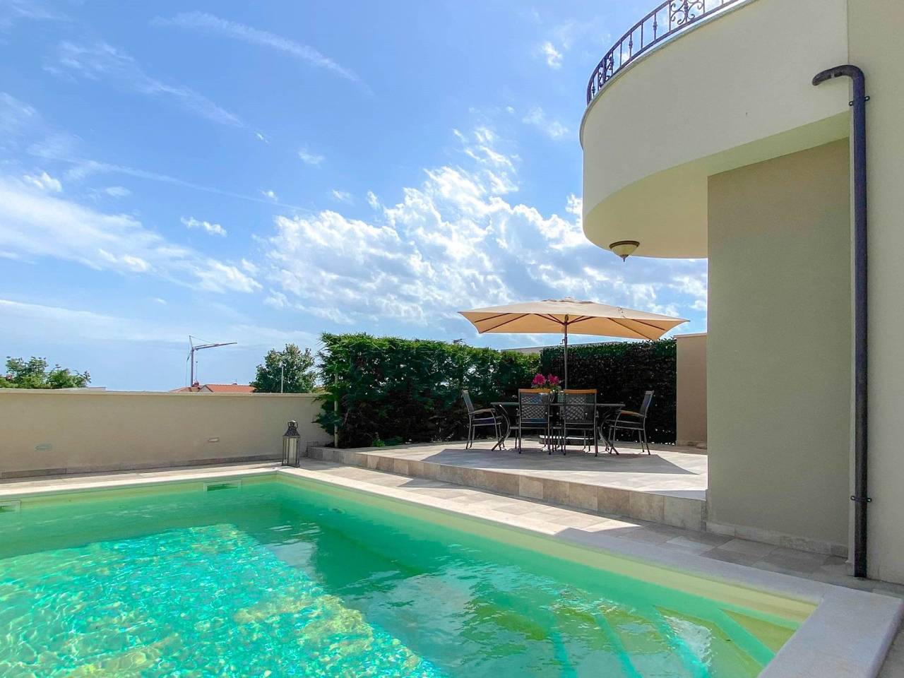 "Hanna" mit privatem Pool in Mareda, Regio Umag