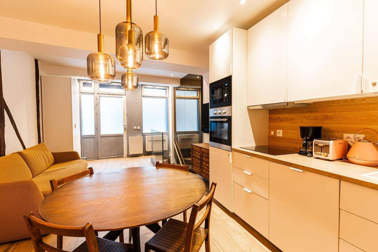 Appartement entier, Loft 1 Br Marais, Notre Dame Ac by Lcc Agency in Paris 4e Arrondissement, Paris