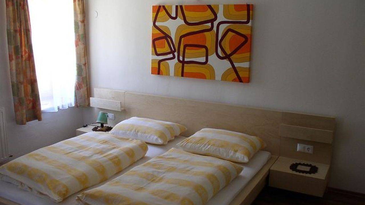 Doppelzimmer für 2 Personen (25 m²) in Dellach im Drautal in Dellach im Drautal, Oberkärnten