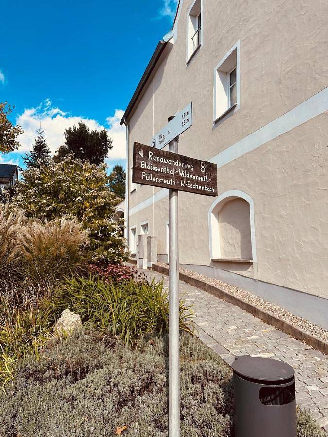 Ferienwohnung für 6 Personen, mit Terrasse und Garten
