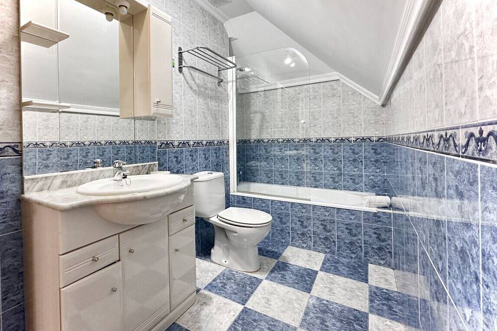 Entire apartment, Apartamento en la playa in Noja, Cantabrian Coast