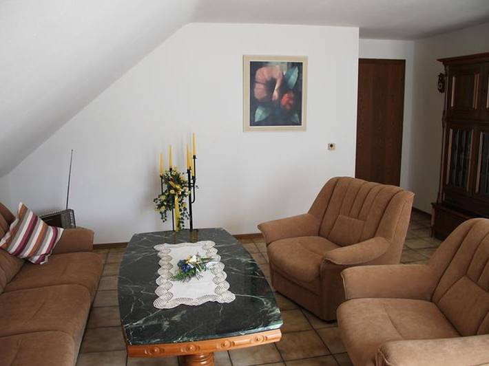 Ferienwohnung für 4 Personen, mit Balkon und Garten in Attendorn - 2