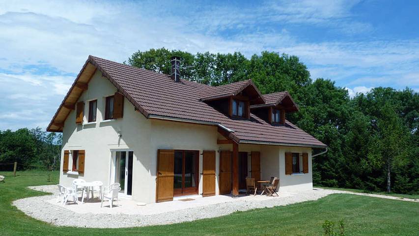 Gîte for 5 people in Jura