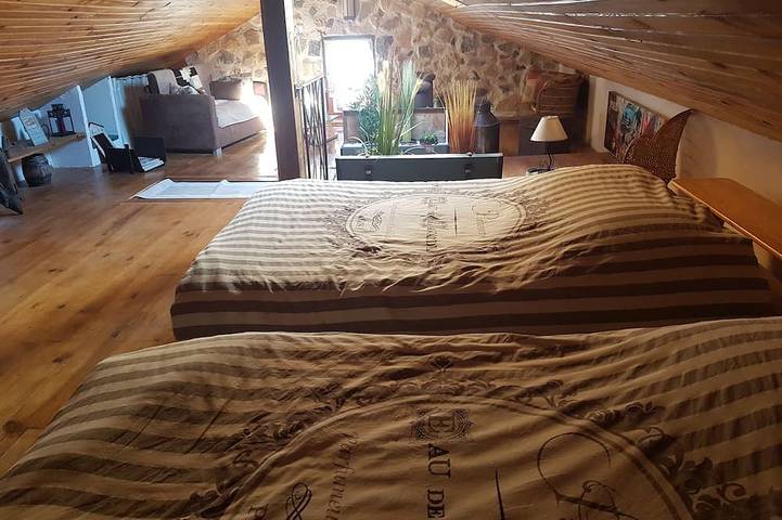 Location de vacances pour 6 personnes, avec jardin et terrasse à Roubion - 4