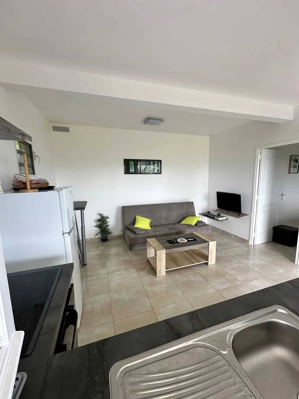 Apartamento entero, Acogedor apartamento con piscina en Rivière-Pilote, 33 m² in Rivière-Pilote, Martinica