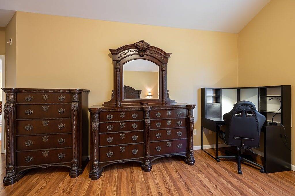 Family-friendly single home/Walking distance to shopping center and restaurants in Albemarle County