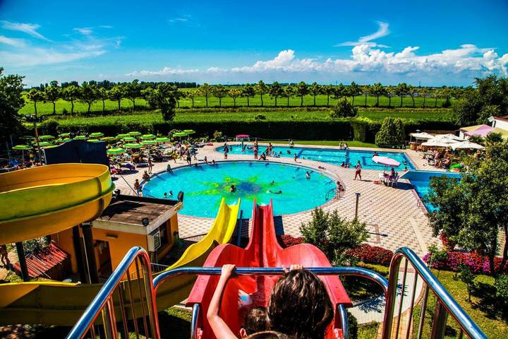 Dom dla 3 osób, z Balkon i Jacuzzi oraz Basen dla dzieci i Basen w Caorle