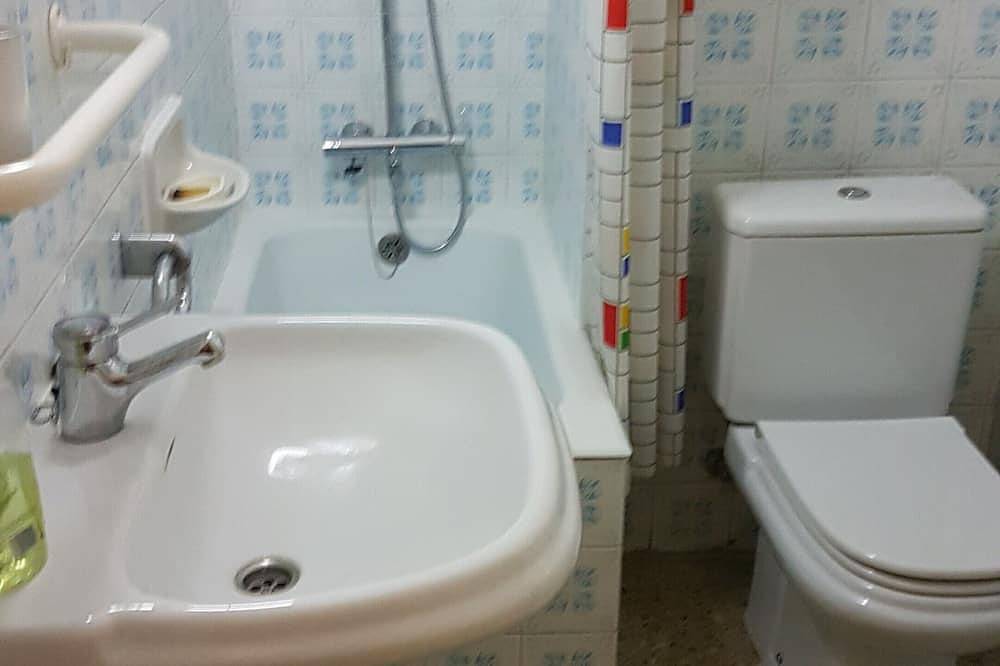 Sunny & Ocean view Apartment in Los Cristianos, Arona