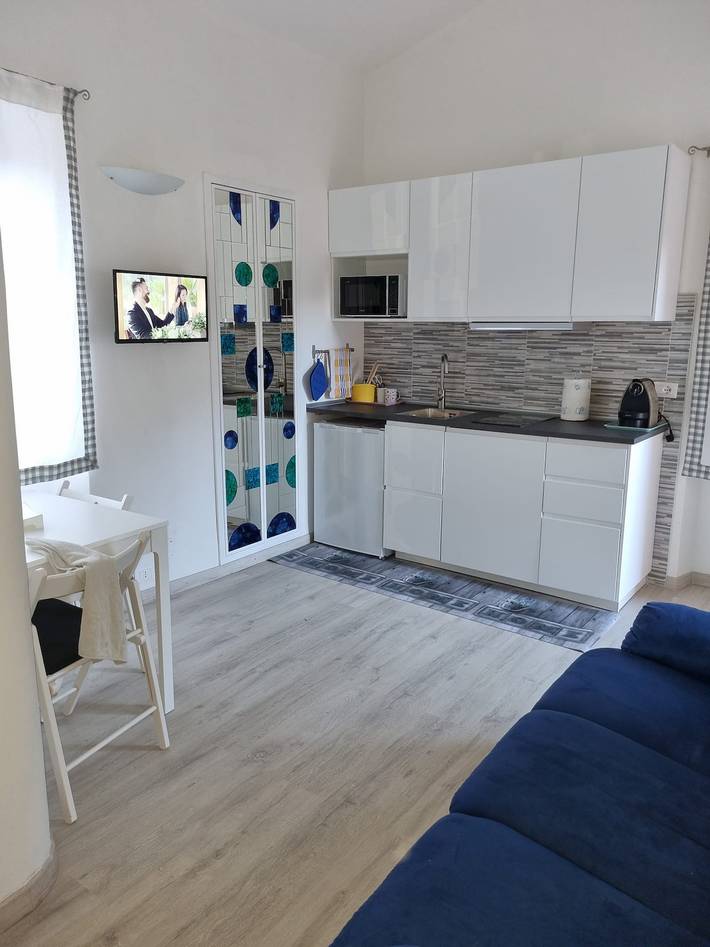 Appartamento intero, Appartamento di vacanza 'Casa Rosa' con giardino in Rio nell'Elba, Rio