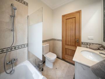 Location de vacances pour 6 personnes, avec balcon et vue sur l’océan à São Gonçalo