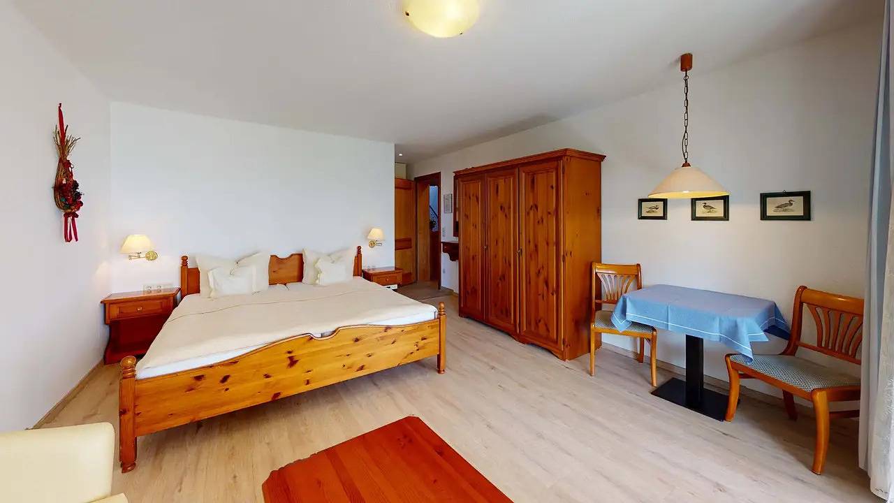 Ganze Ferienwohnung, Ferienwohnung für 2 Personen (34 m²) in Uhldingen-Mühlhofen in Unteruhldingen, Uhldingen-Mühlhofen