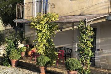 Gîte pour 2 personnes, avec terrasse et jardin à Buis-les-Baronnies