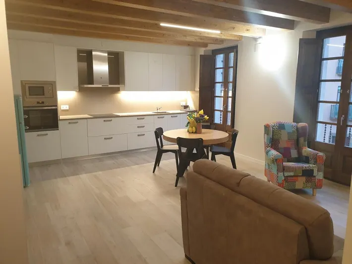 Apartamento de vacaciones para 3 personas, con balcón y vistas - 1