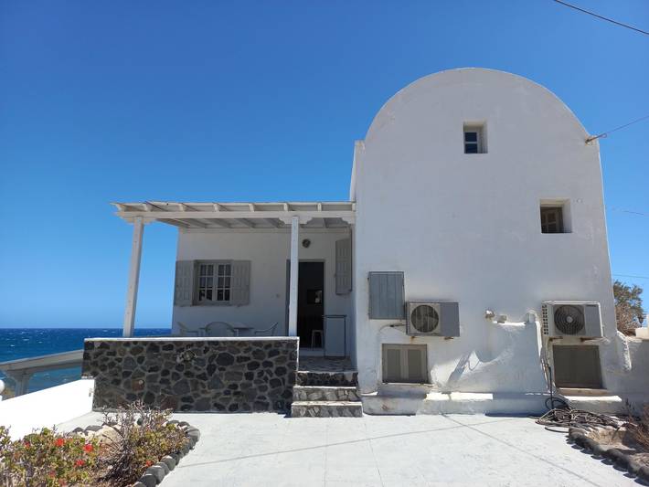 Ferienhaus für 8 Personen, mit Garten und Pool auf Santorin