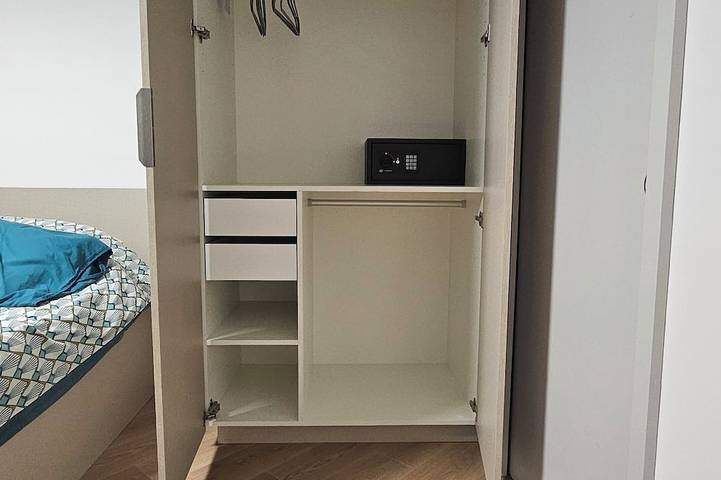 Location de vacances pour 6 personnes, avec jardin et terrasse à Saint-Mitre-les-Remparts - 2
