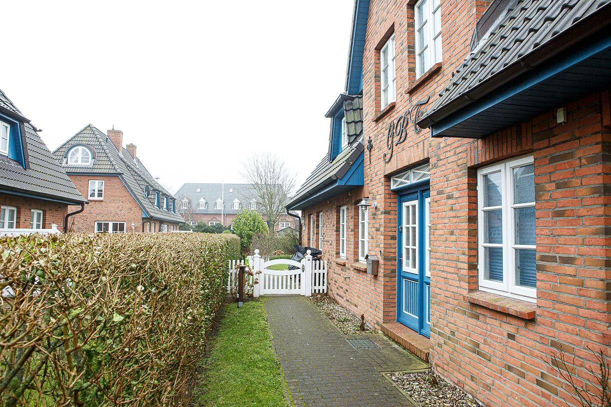 Ganze Wohnung, Freistehendes Ferienhaus Friesennest mit Terrasse in Oldsum auf Föhr in Klintum, Oldsum