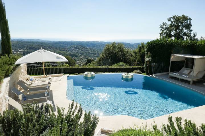 Villa pour 12 personnes, avec sauna ainsi que jardin et terrasse à Vence - 2