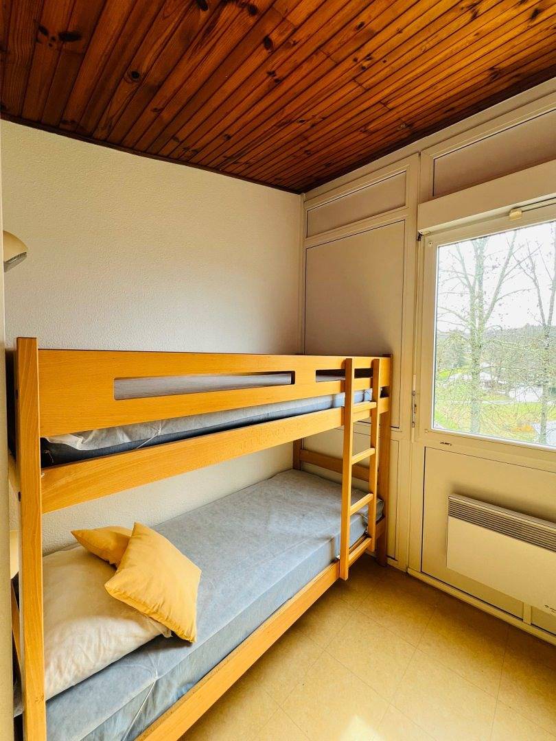 Appartement entier, Appartement à 2 minutes du Lac de la Raviège in La Salvetat-sur-Agout, Région de Béziers