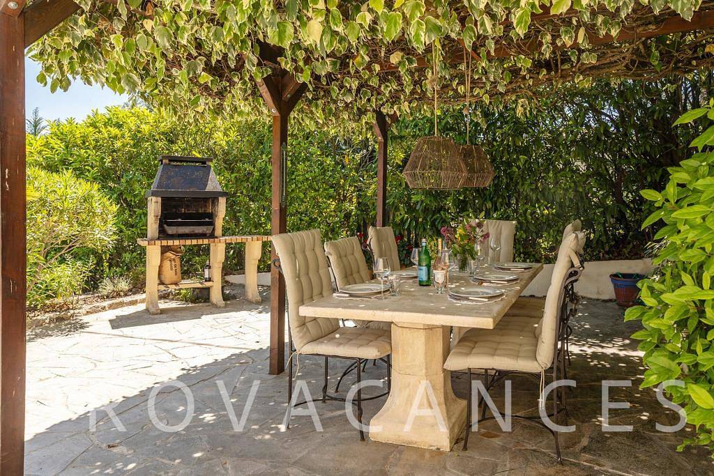 Schöne Villa mit Pool am Stadtrand von Seillans in Seillans, Draguignan Region