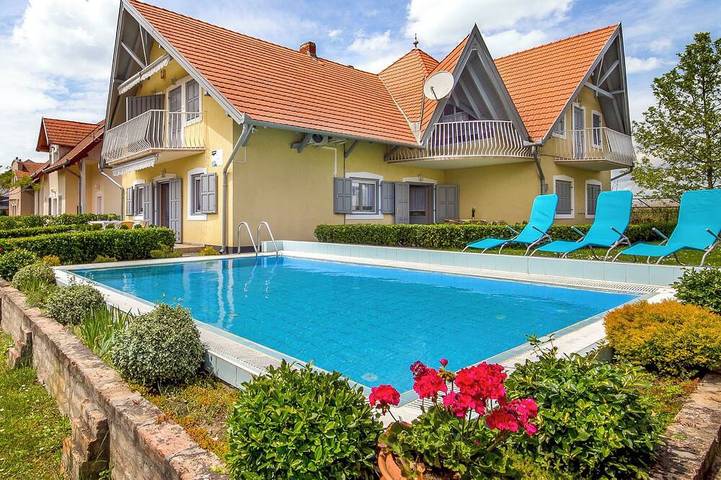 Ferienwohnung für 5 Personen, mit Garten und Pool - 1