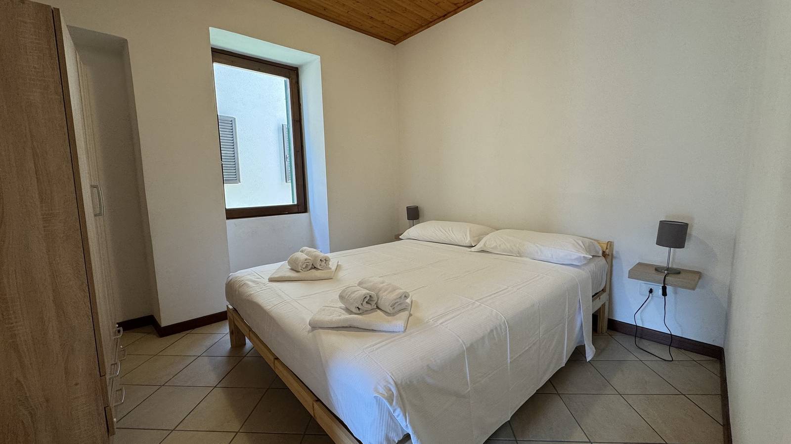Entire apartment, Holiday apartment for 3 people with balcony in Viggiona, Trarego Viggiona