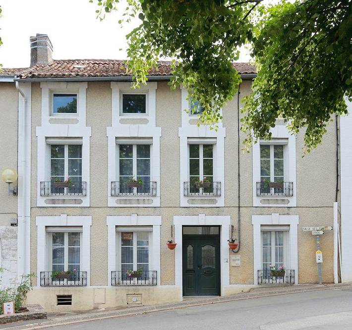 Chambre d’hôte pour 4 personnes, avec Terrasse et Jardin