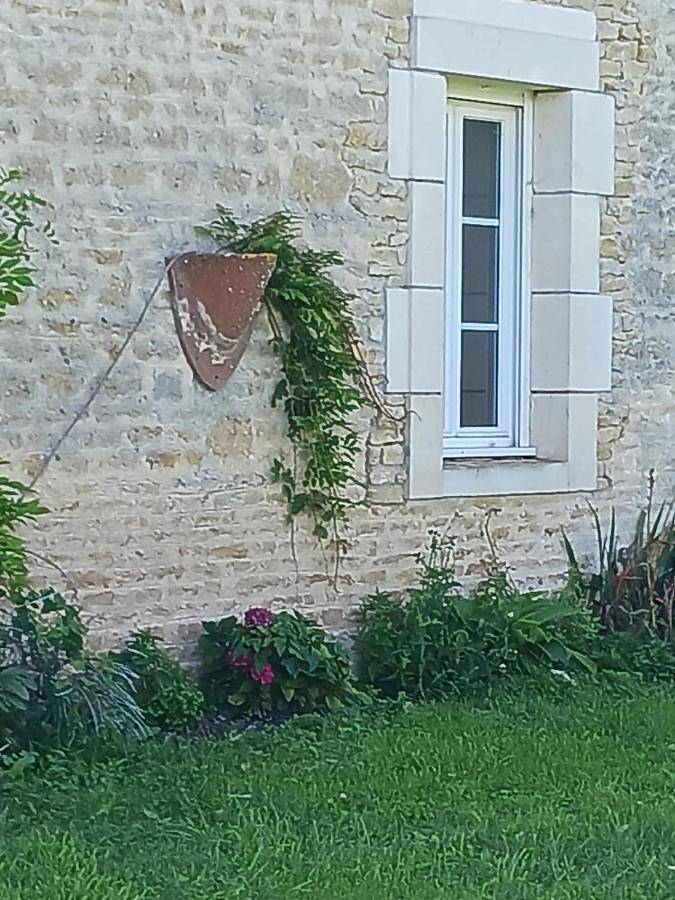 Location de vacances pour 2 personnes, avec terrasse dans Boischampré - 3