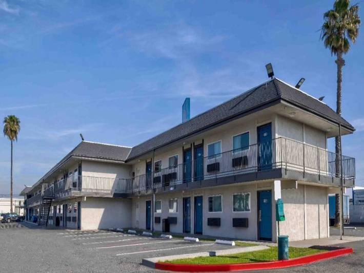 Apartamento entero, 1 cama doble | Se permite fumar in Anaheim, Condado de Orange