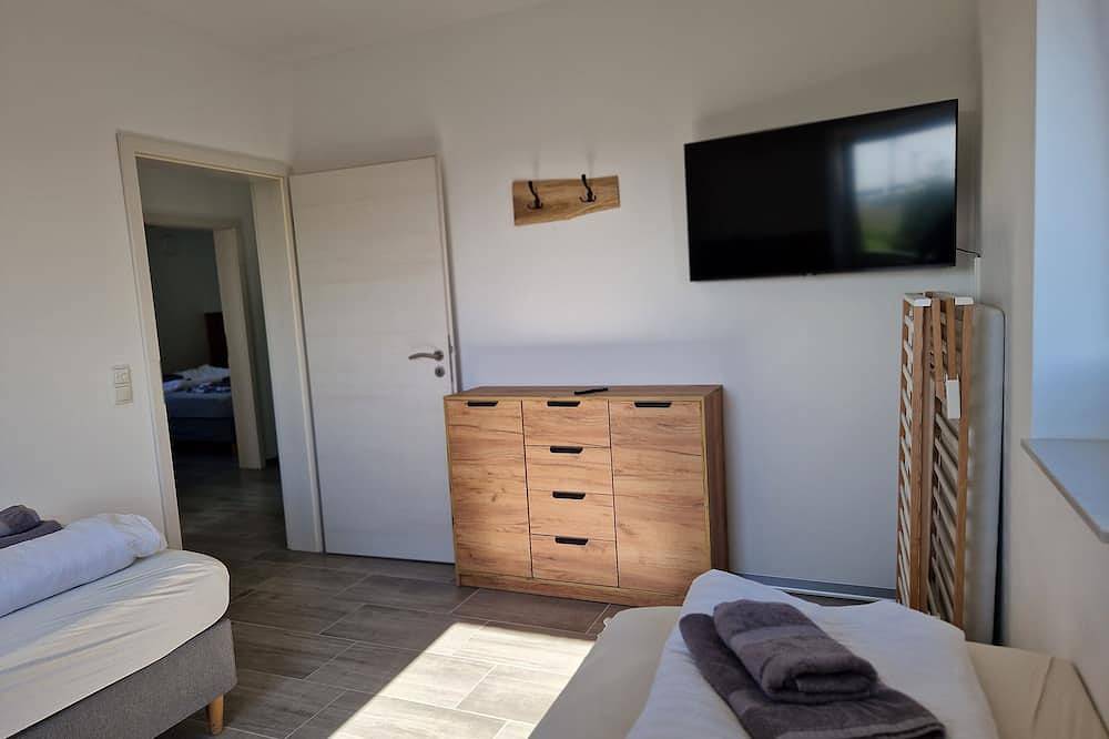 Ganze Wohnung, Neubau Stadtvilla Ebbe 14P mit Sauna an der Küste in Schülp, Eider-Treene-Sorge