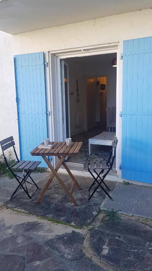 Gîte pour 5 personnes, avec terrasse, animaux acceptés à La Guérinière - 3