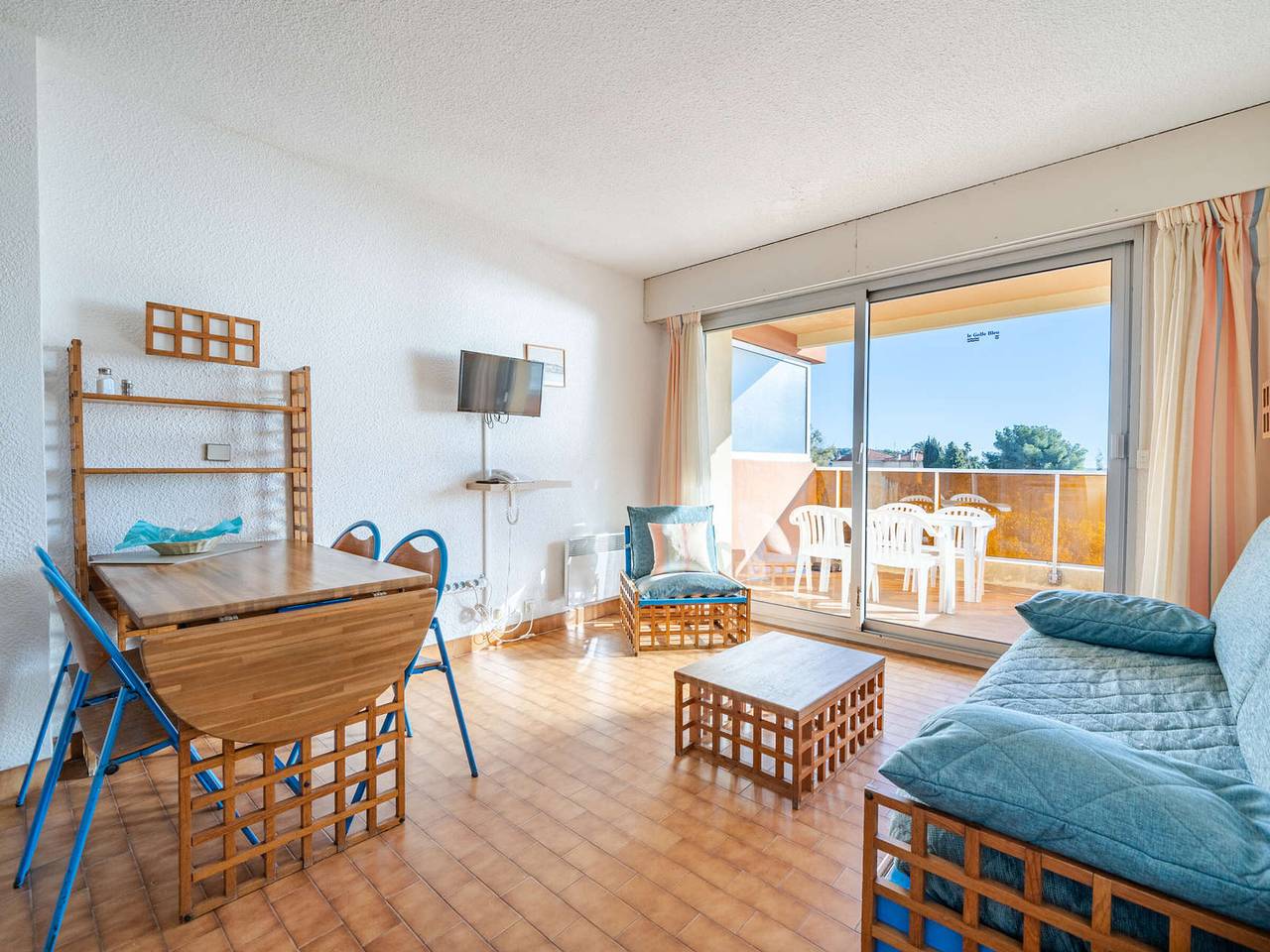 Ganzes Studio, Studio mit Wlan, 4 Pers., Meerblick von der Terrasse in Roquebrune-Cap-Martin, Nizza und Umgebung