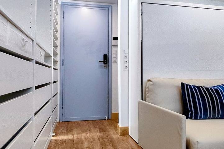 Appartement entier, IhB Studio cosy avec terrasse incroyable in Espinho, District de Aveiro