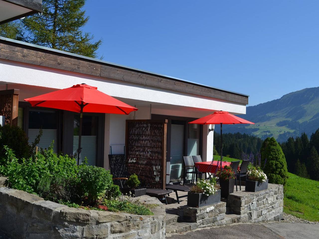 Ganze Ferienwohnung, Ferienwohnungen am Württemberger Haus - Appartement- Nr. 2 - Dusche/Wc, 1 Schlafraum in Mittelberg, Kleinwalsertal