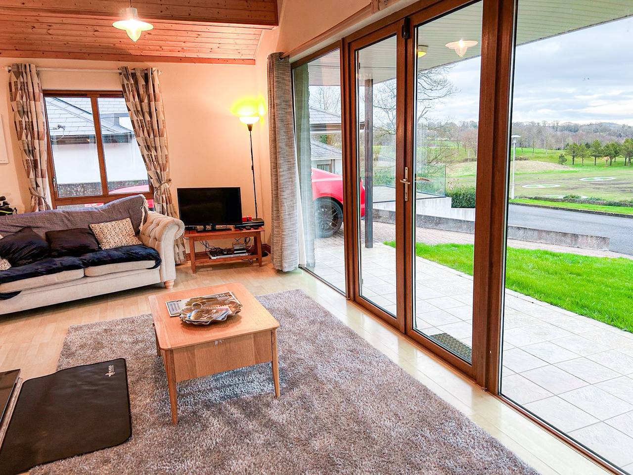 Glasson Mews Holiday Home No. 2 in Athlone, Lago Ree