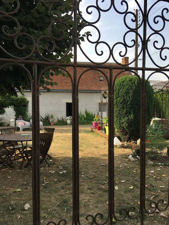 Gîte pour 8 personnes, avec terrasse, animaux acceptés à Amboise - 2