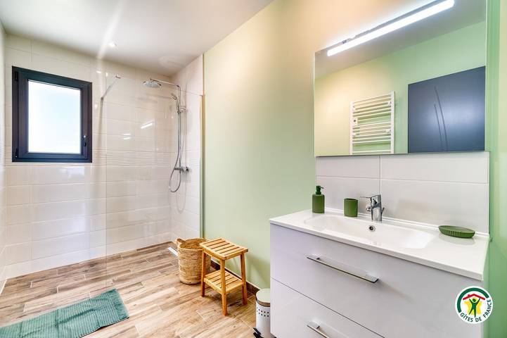 Gîte pour 6 personnes, avec jardin et terrasse à Senneville-sur-Fécamp - 4