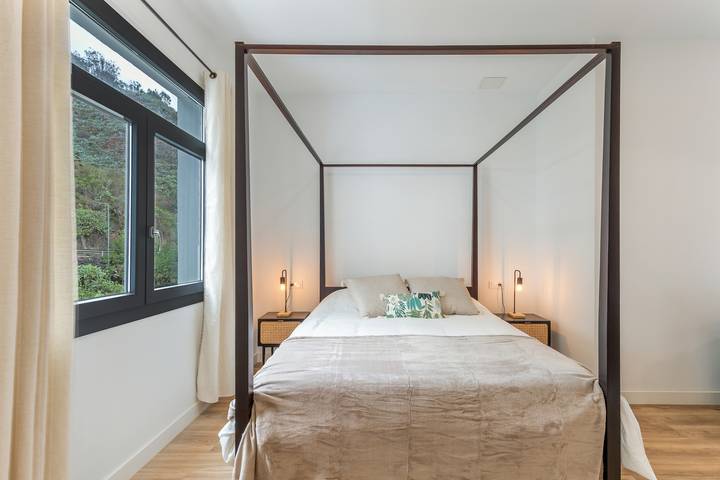 Casa rural para 6 personas, con jardín en Moya - 2