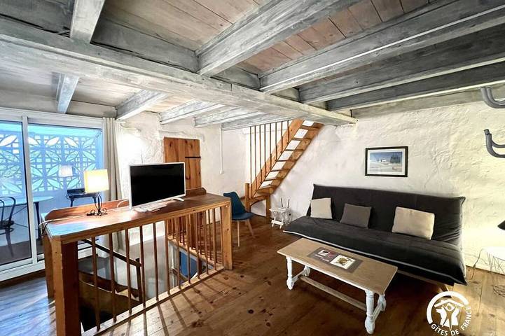 Location de vacances pour 6 personnes, animaux acceptés dans Fraisse-Cabardès