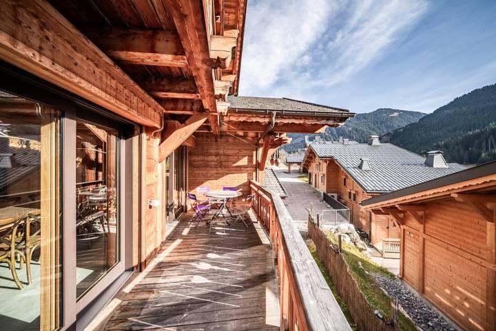 Chalet pour 15 personnes, avec jardin et jacuzzi, animaux acceptés en Haute-Savoie