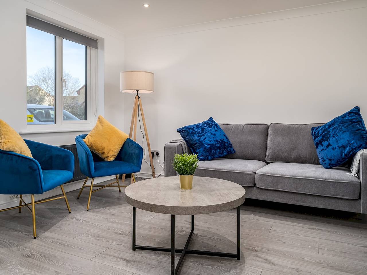 Pass the Keys | Stylish 4 Bedroom Home with Parking in Borehamwood in Elstree and Borehamwood, Hertfordshire